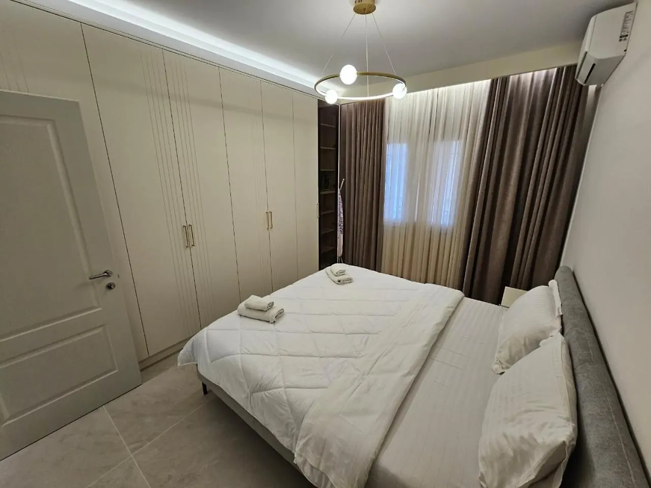 Quick Stop Apartment Tirana